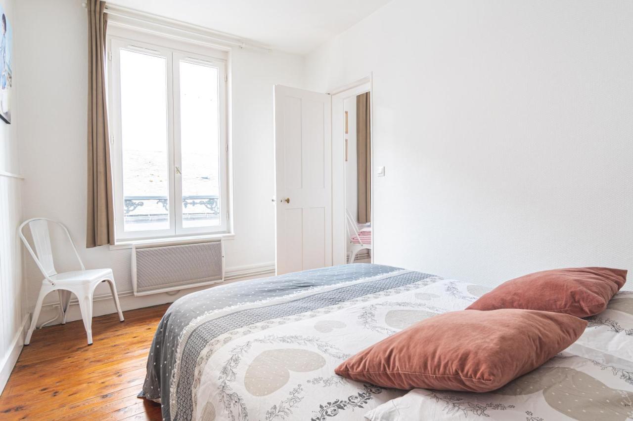 Les Gites De Claire Honfleur Eksteriør billede