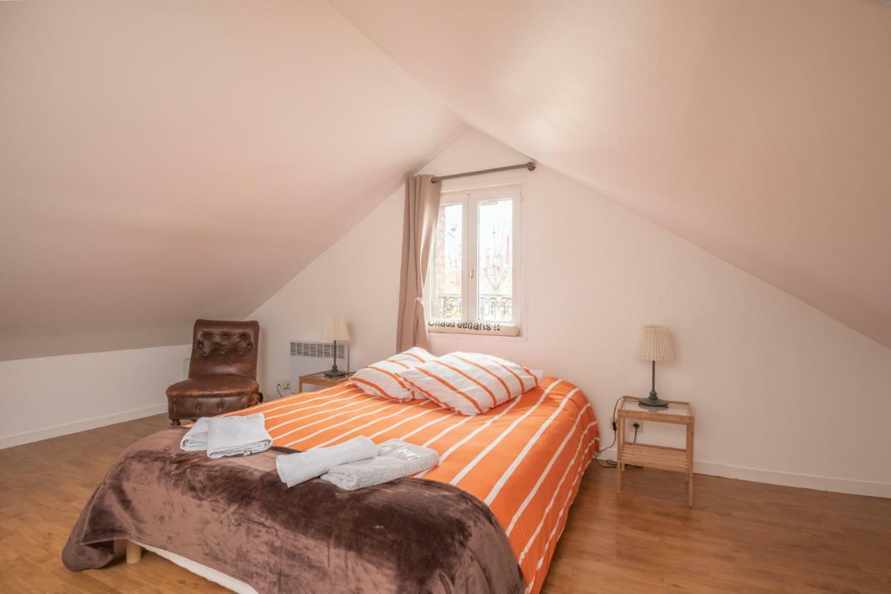 Les Gites De Claire Honfleur Eksteriør billede