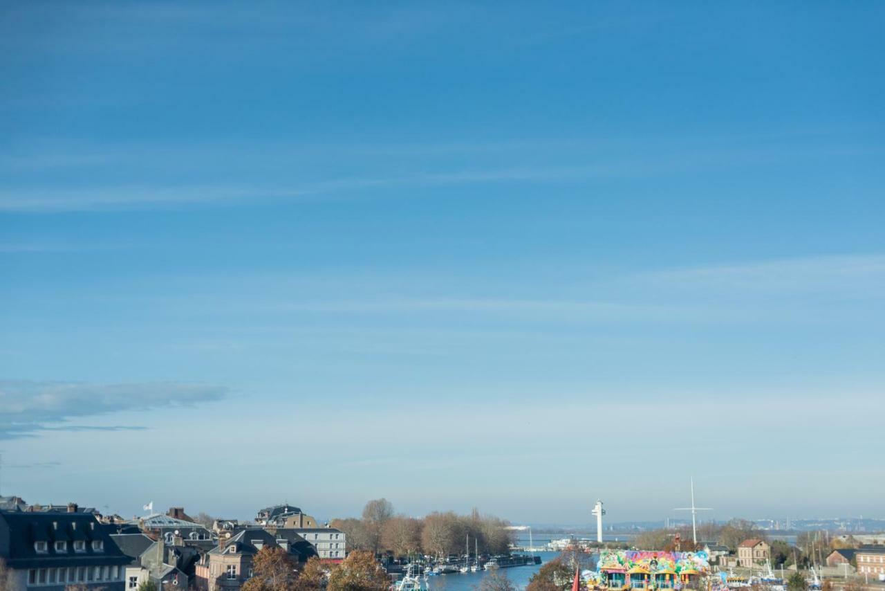 Les Gites De Claire Honfleur Eksteriør billede